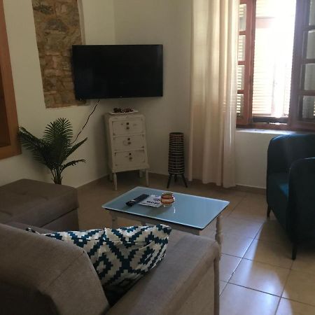 Giannoulis House Apartment เปรเวซา ภายนอก รูปภาพ