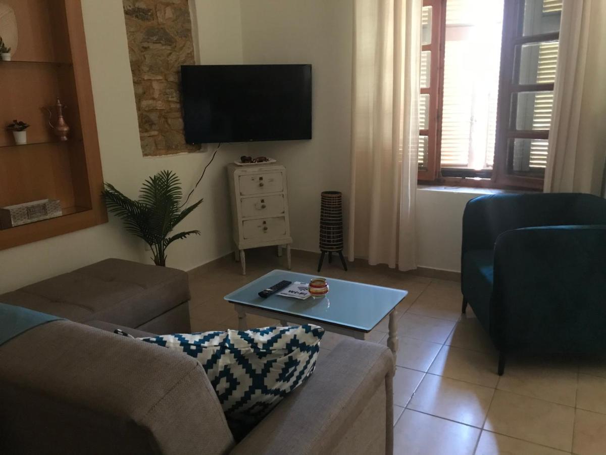 Giannoulis House Apartment เปรเวซา ภายนอก รูปภาพ