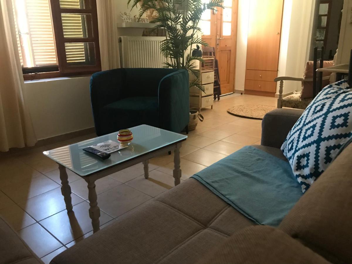 Giannoulis House Apartment เปรเวซา ภายนอก รูปภาพ