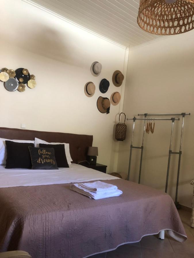 Giannoulis House Apartment เปรเวซา ภายนอก รูปภาพ